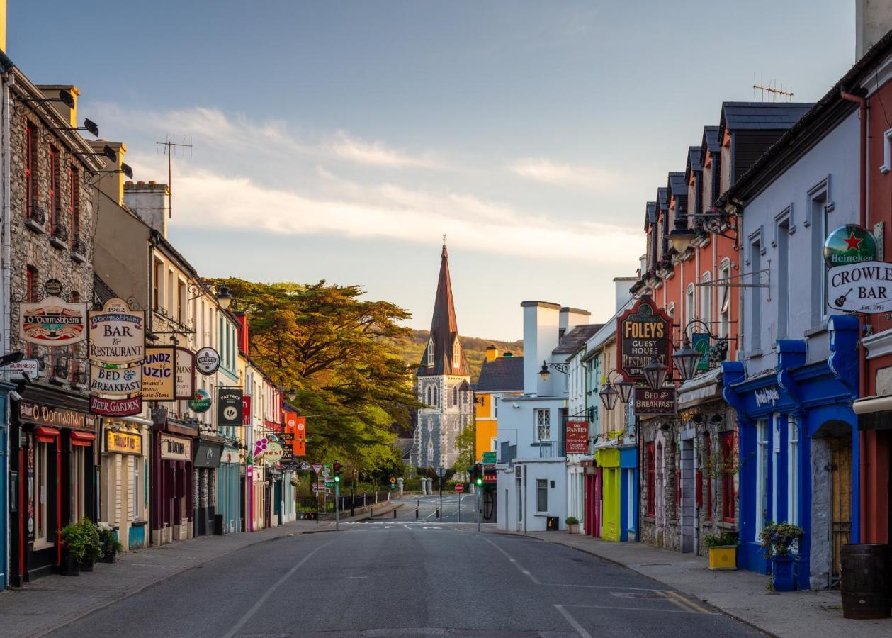 The Lansdowne Kenmare Hotel Bagian luar foto