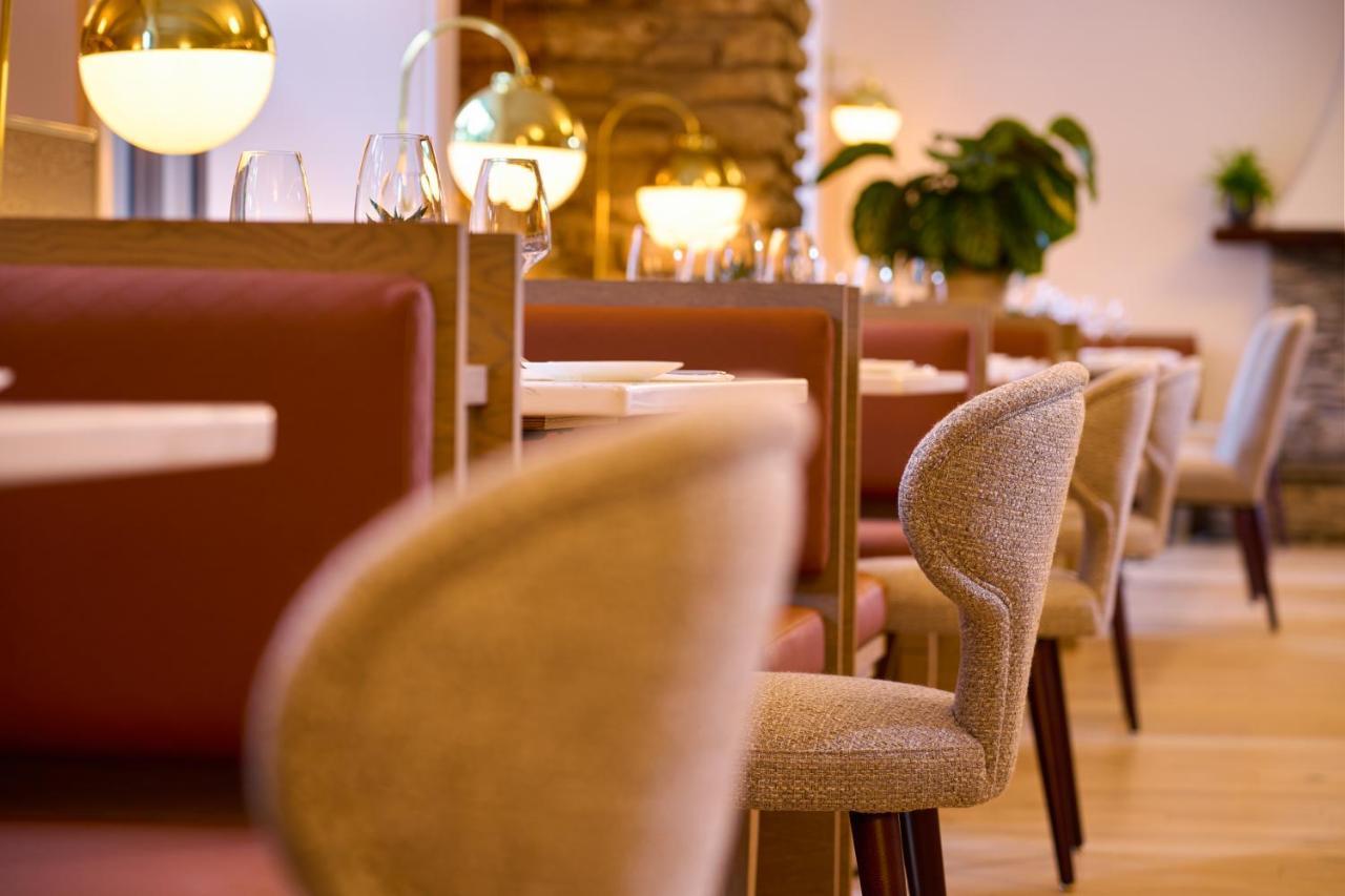 The Lansdowne Kenmare Hotel Bagian luar foto