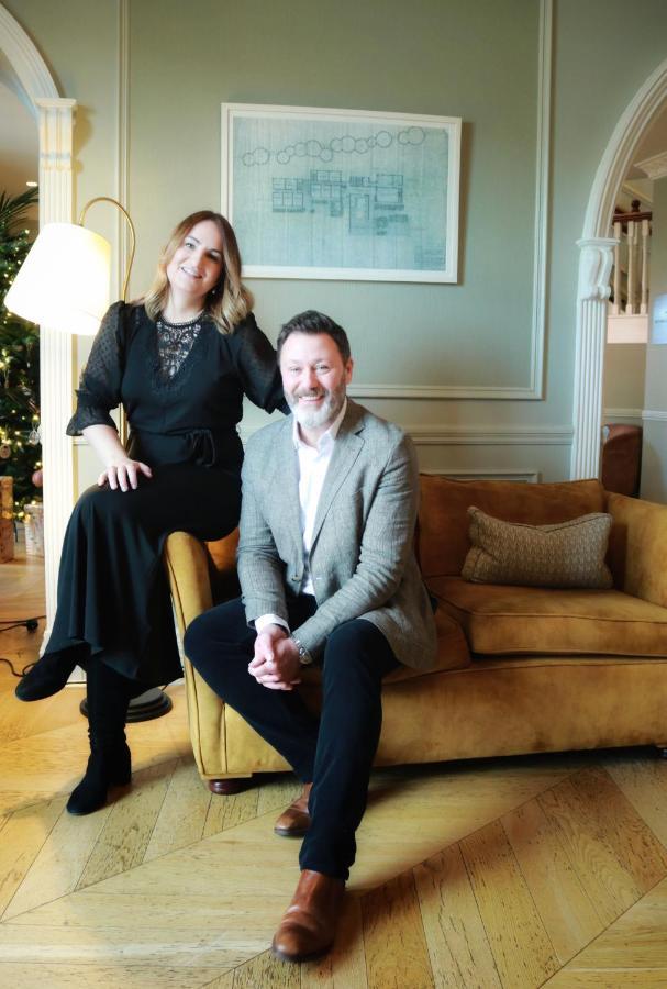The Lansdowne Kenmare Hotel Bagian luar foto