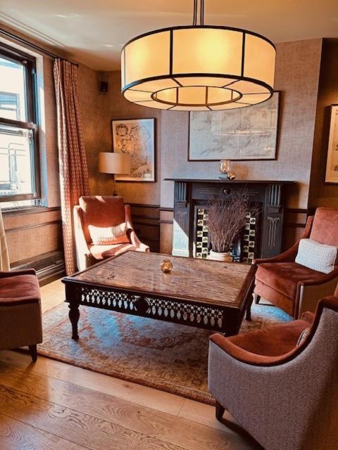 The Lansdowne Kenmare Hotel Bagian luar foto