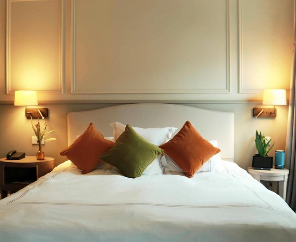 The Lansdowne Kenmare Hotel Bagian luar foto